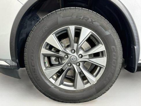 Used 2016 Nissan Murano S w/ Navigation Package FWD image 11