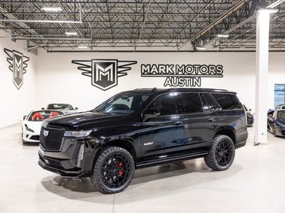 Used 2024 Cadillac Escalade V w/ LPO, ONYX Package