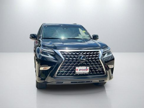 Used 2023 Lexus GX 460 AWD/4WD image 2