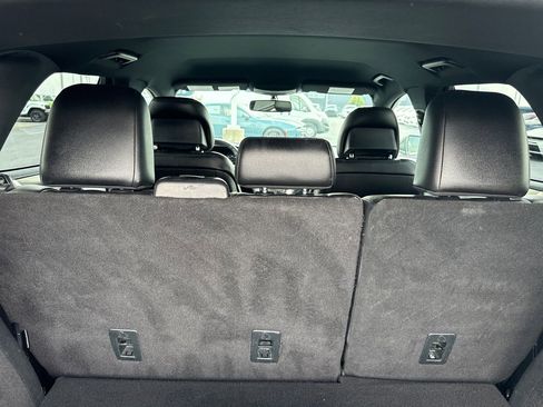 Used 2019 Lincoln MKC Premiere FWD image 10