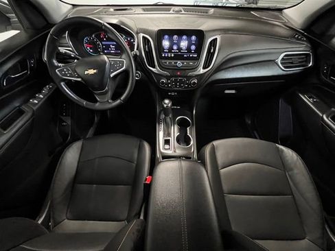 Used 2021 Chevrolet Equinox Premier FWD image 17