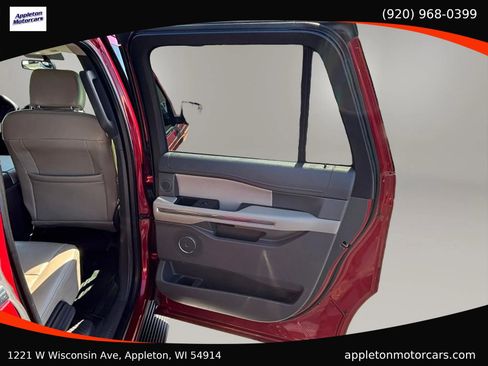 Used 2018 Ford Expedition Max XLT AWD/4WD image 39