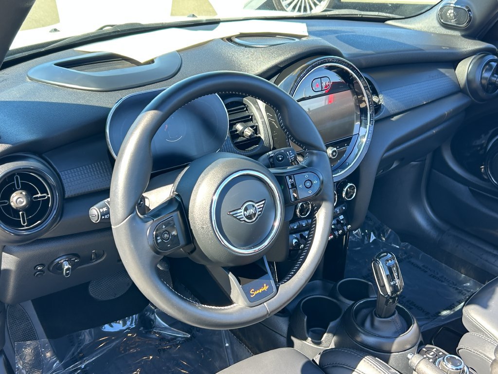 Used 2024 MINI Cooper S w/ Seaside Edition FWD image 13
