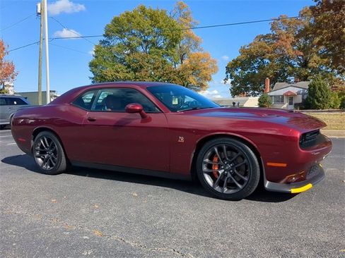 Used 2022 Dodge Challenger R/T Scat Pack image 2
