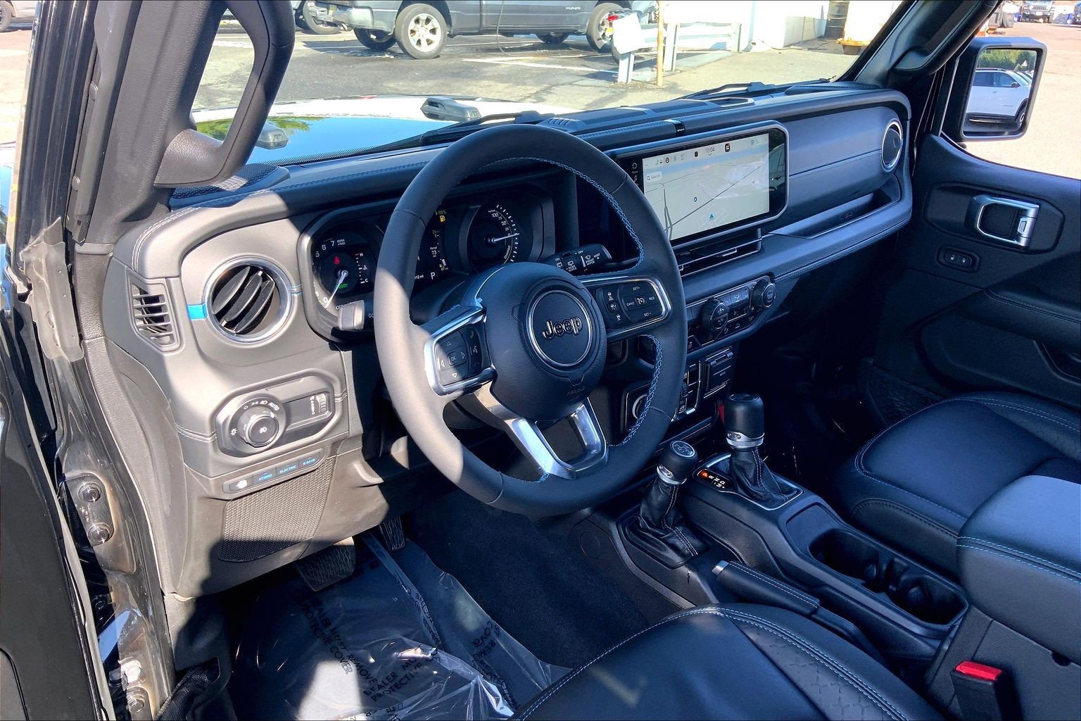 Certified 2024 Jeep Wrangler High Altitude AWD/4WD image 17