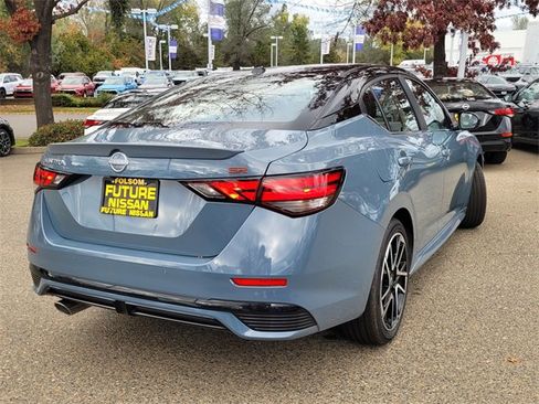 New 2025 Nissan Sentra SR image 4