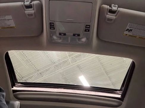 Used 2014 Toyota Avalon XLE Touring image 30