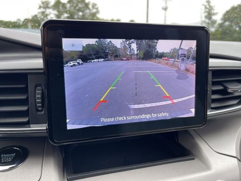 Certified 2024 Ford Explorer XLT w/ Equipment Group 202A image 11