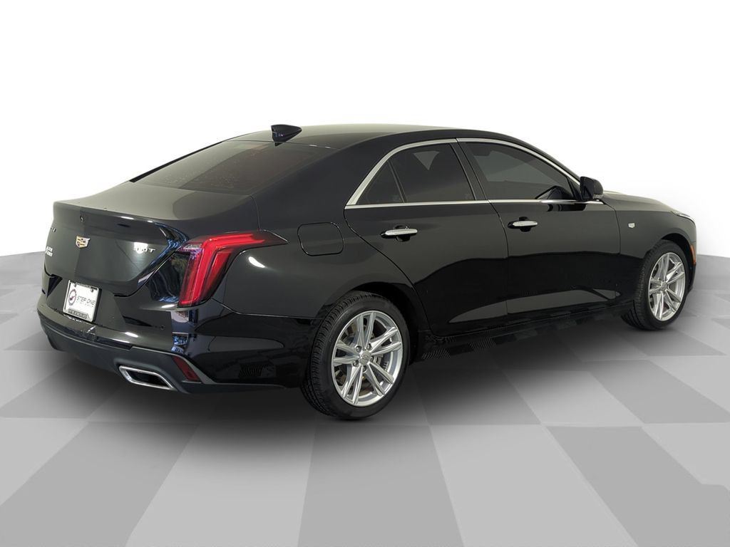 Used 2022 Cadillac CT4 Luxury w/ Sun And Sound Package RWD image 6