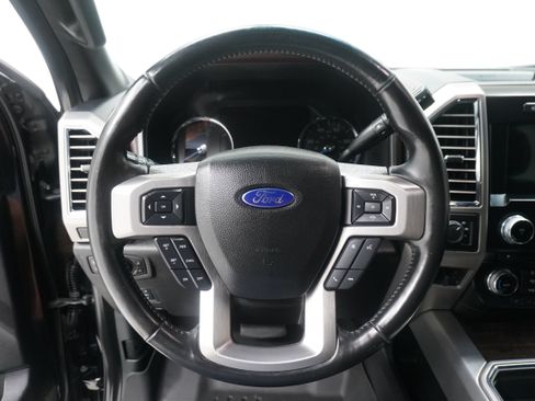 Used 2017 Ford F250 Platinum w/ FX4 Off-Road Package AWD/4WD image 19
