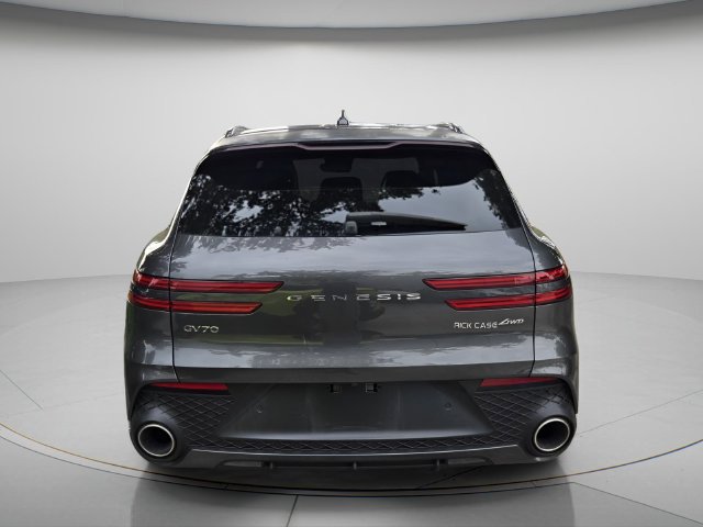 Used 2024 Genesis GV70 2.5T w/ Sport Prestige Package AWD/4WD image 5