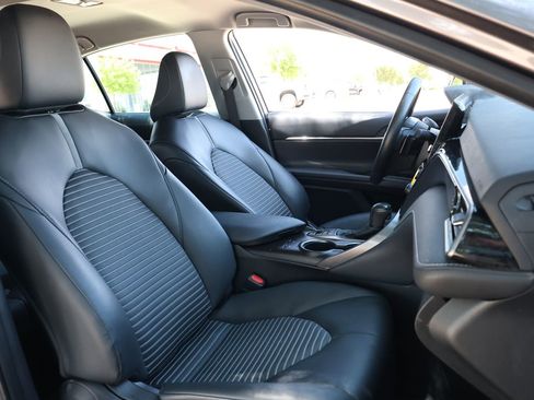 Used 2024 Toyota Camry SE w/ Cold Weather Package AWD/4WD image 30