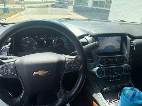 Used 2016 Chevrolet Tahoe LTZ AWD/4WD image 16