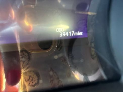 Used 2024 Toyota Camry XLE w/ Navigation Package image 16