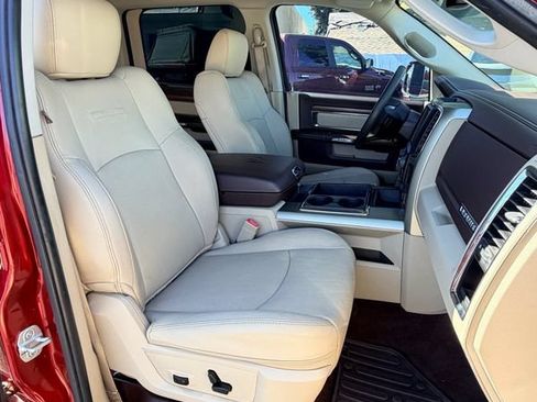 Used 2014 RAM 1500 Laramie w/ Convenience Group RWD image 18