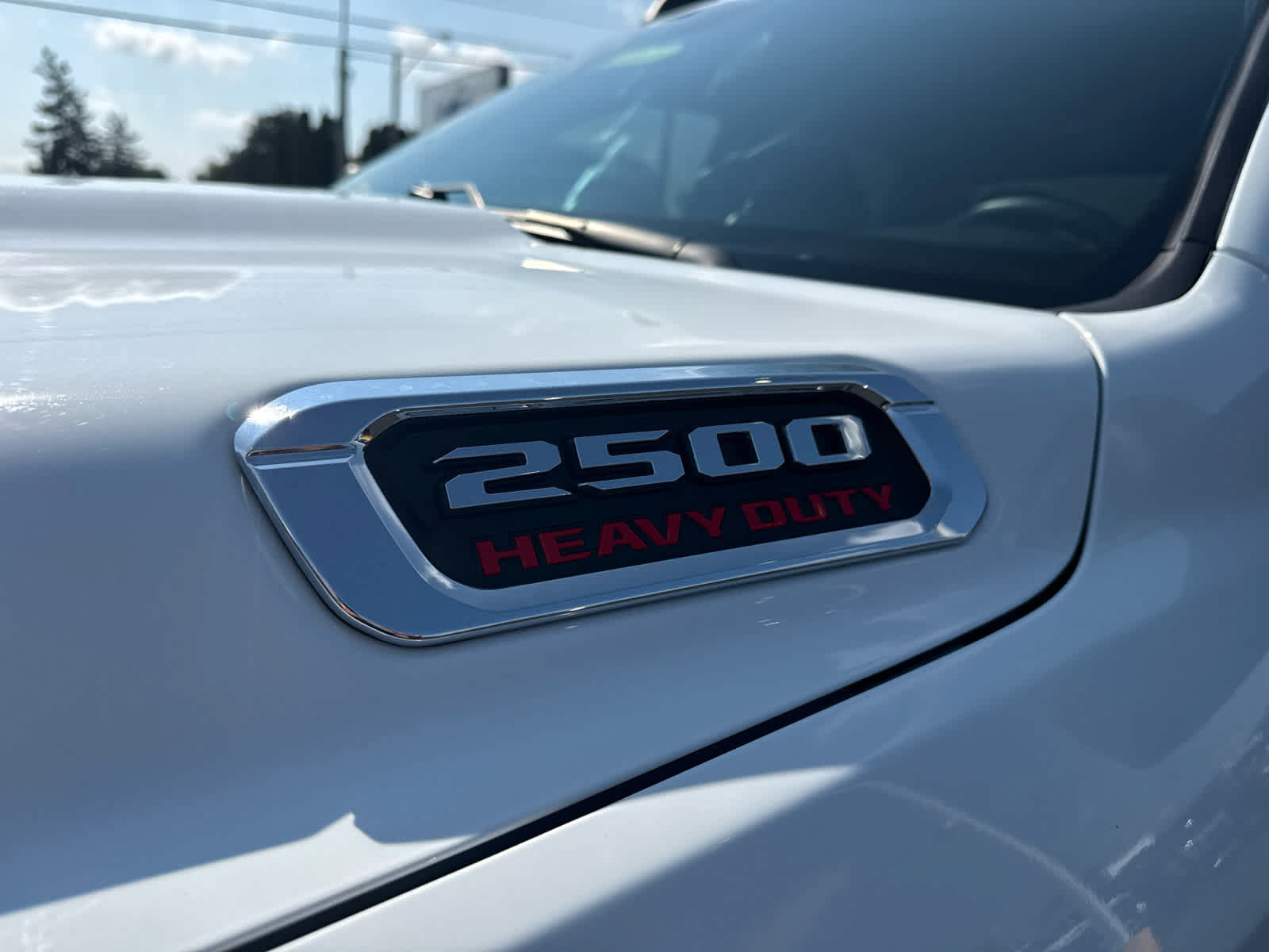 Used 2023 RAM 2500 Tradesman w/ Chrome Appearance Group AWD/4WD image 10