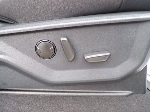 New 2025 Ford F350 Lariat w/ Lariat Ultimate Package image 18