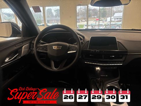 Used 2025 Cadillac CT4 Premium Luxury image 21