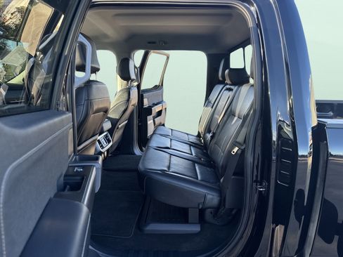 Used 2024 Ford F250 Lariat image 26