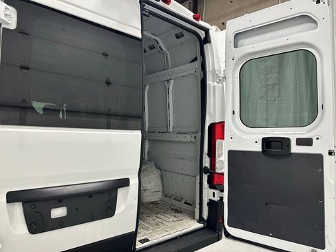 Used 2022 RAM ProMaster 3500 w/ Premium Convenience Group (B) image 38