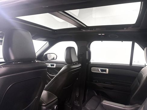 Used 2020 Ford Explorer Limited image 5