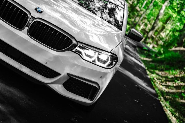 Used 2020 BMW M550i xDrive w/ Dynamic Handling Package AWD/4WD image 4
