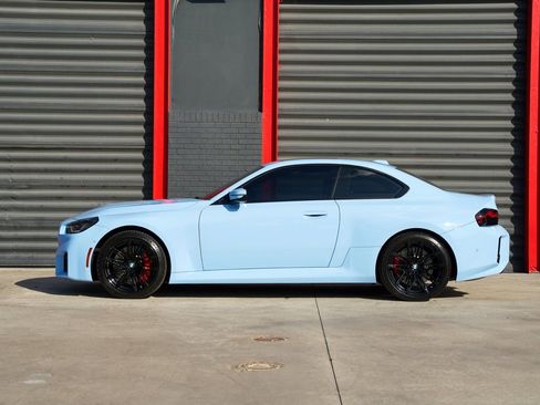 Used 2024 BMW M2 image 2