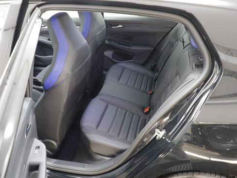 New 2026 Volkswagen Golf image 17