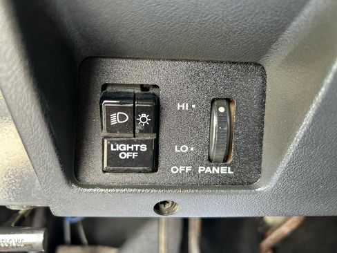Used 1995 Jeep Wrangler Rio Grande AWD/4WD image 21