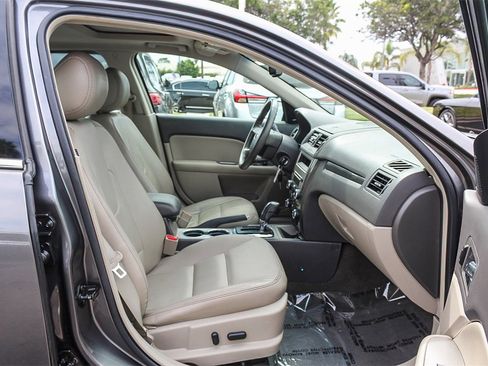 Used 2012 Ford Fusion SEL image 15