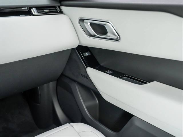 New 2026 Land Rover Range Rover Velar S AWD/4WD image 29