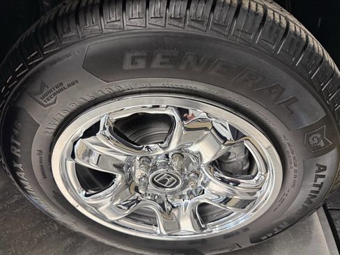 Used 2014 Honda CR-V LX image 28