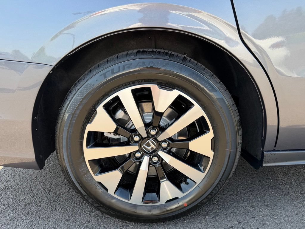 New 2026 Honda Odyssey EX-L image 9