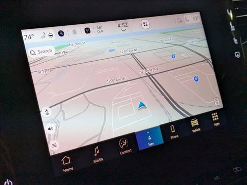 Used 2024 Jeep Wagoneer L Series II w/ Convenience Group I image 15