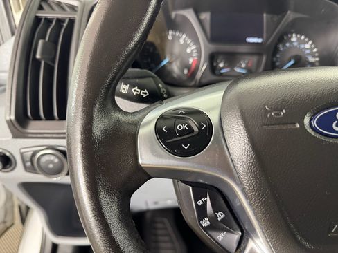 Used 2019 Ford Transit 250 Base image 22