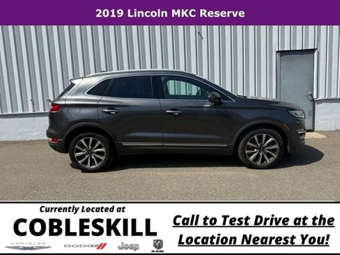 Used 2019 Lincoln MKC Reserve w/ MKC Climate Package AWD/4WD image 4
