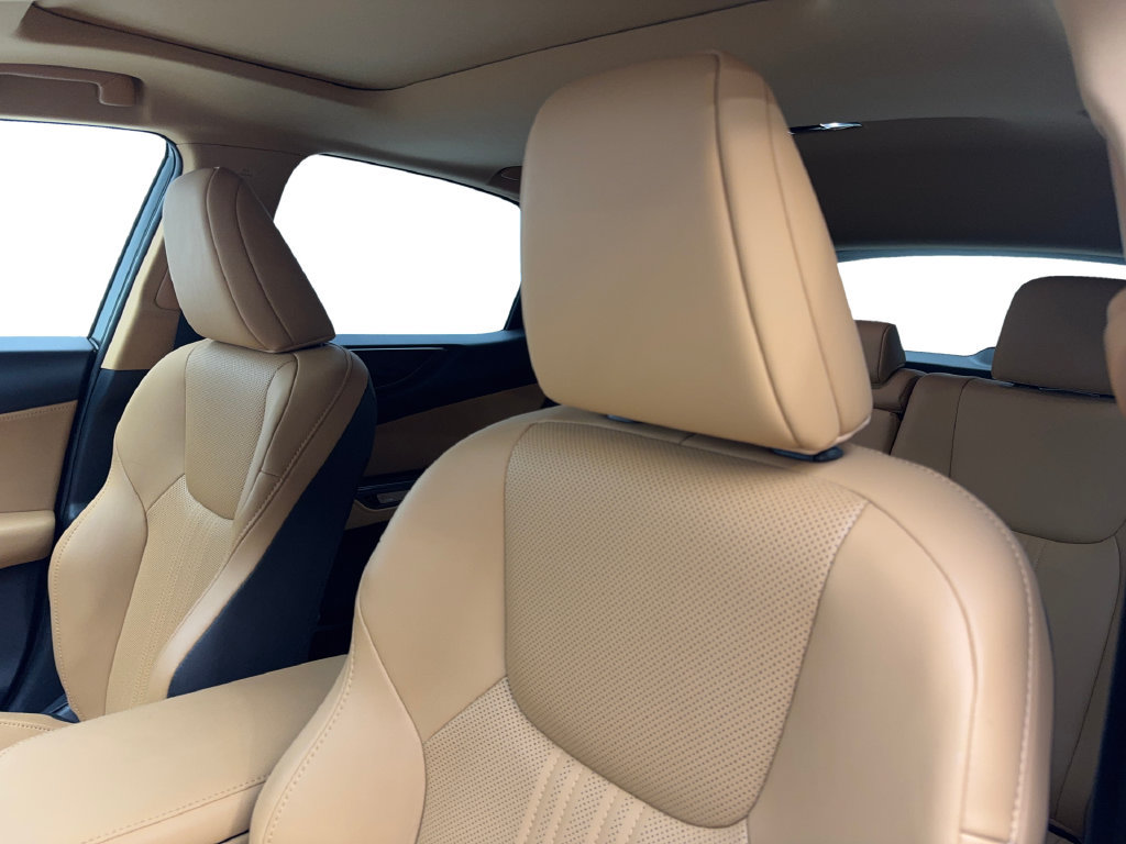 Used 2025 Lexus NX 250 FWD image 29