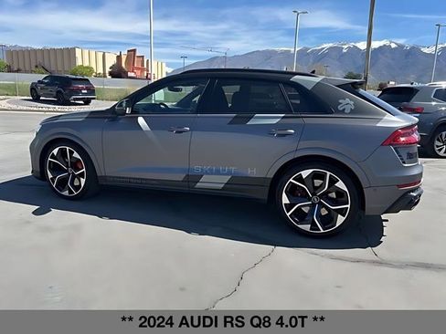 Used 2024 Audi RS Q8 AWD/4WD image 6