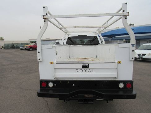 Used 2018 Ford F350 XLT AWD/4WD image 7