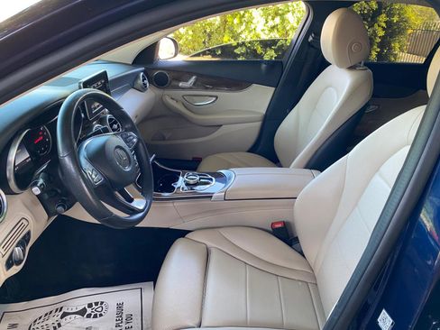 Used 2018 Mercedes-Benz C 300 Sedan image 32