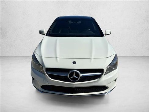 Used 2018 Mercedes-Benz CLA 250 4MATIC image 2