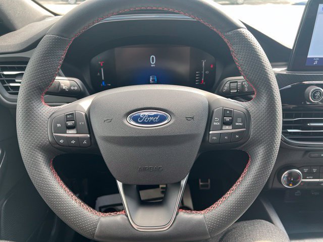 Used 2023 Ford Escape ST-Line AWD/4WD image 13