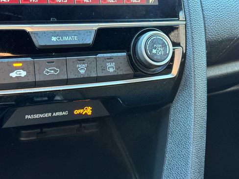 Used 2019 Honda Civic Sport image 29