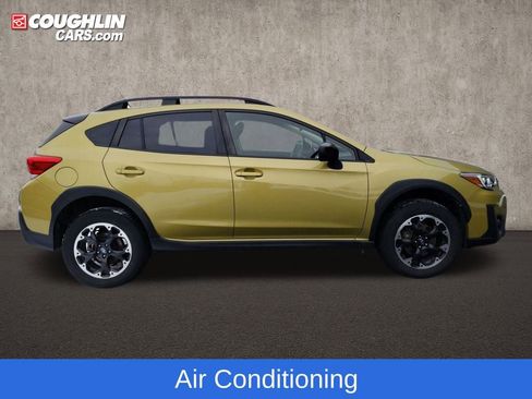 Used 2023 Subaru Crosstrek 2.0i image 10