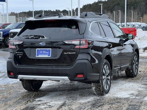 Used 2023 Subaru Outback Limited image 7