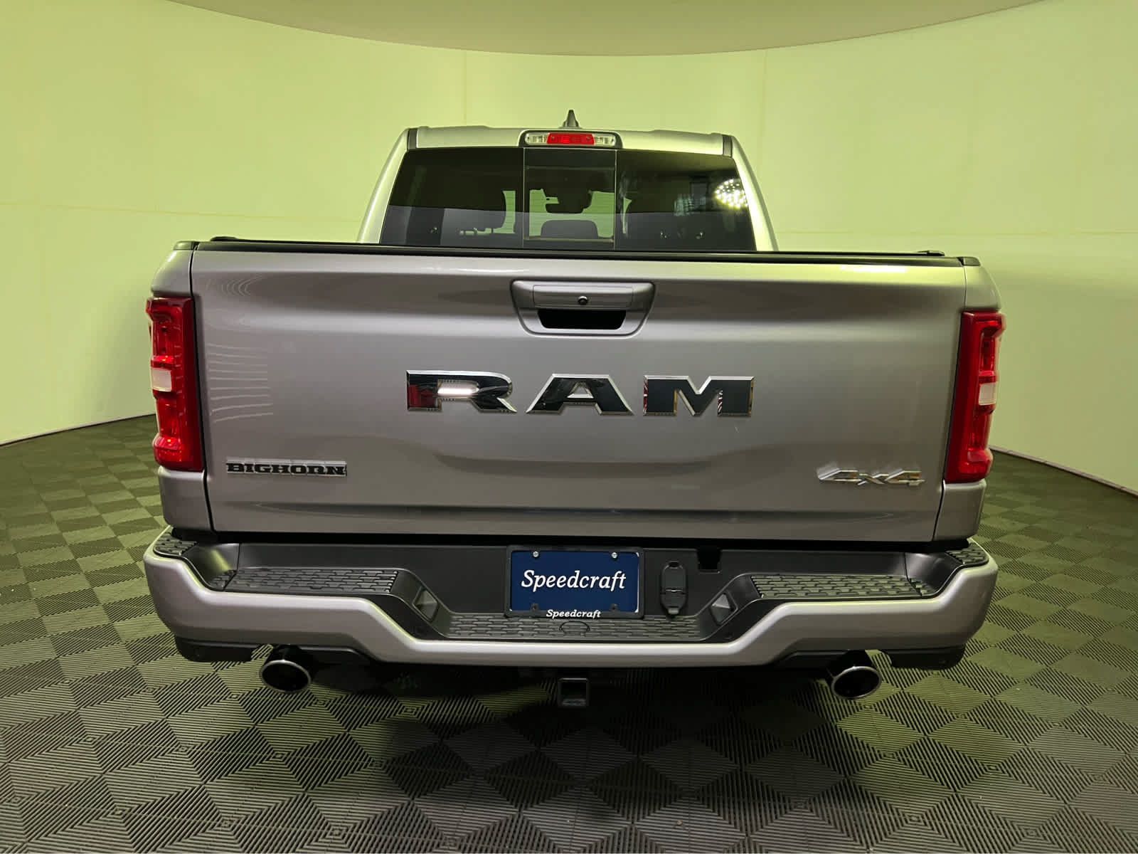 Used 2025 RAM 1500 Big Horn AWD/4WD image 6
