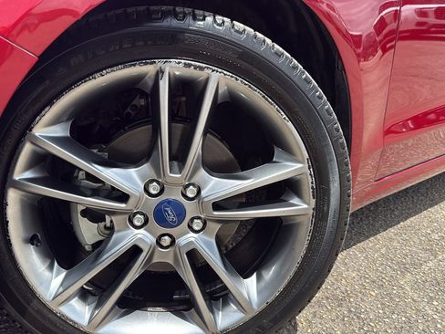 Used 2016 Ford Fusion Titanium FWD image 29