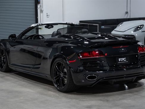 Used 2011 Audi R8 V10 AWD/4WD image 63