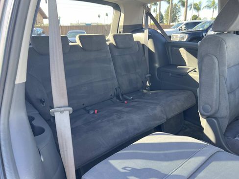 Used 2005 Honda Odyssey EX image 29