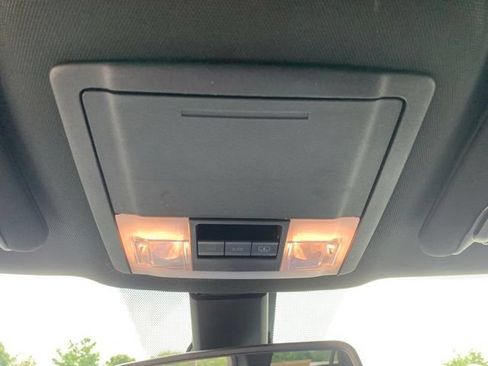 Used 2018 Ford Explorer Sport w/ Equipment Group 401A AWD/4WD image 34